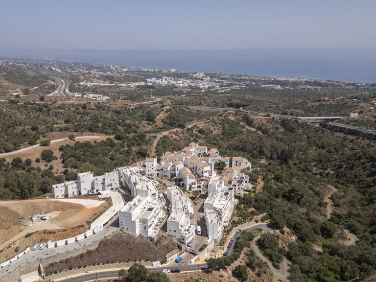 Apartment for Sale in Altos De Los Monteros, Malaga 43