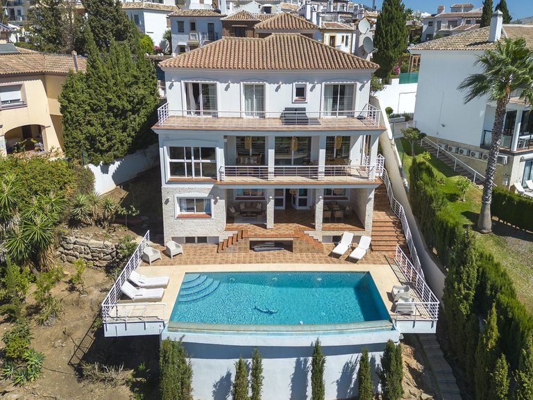 Villa for Sale in Mijas, Malaga 2