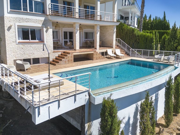 Villa for Sale in Mijas, Malaga 9