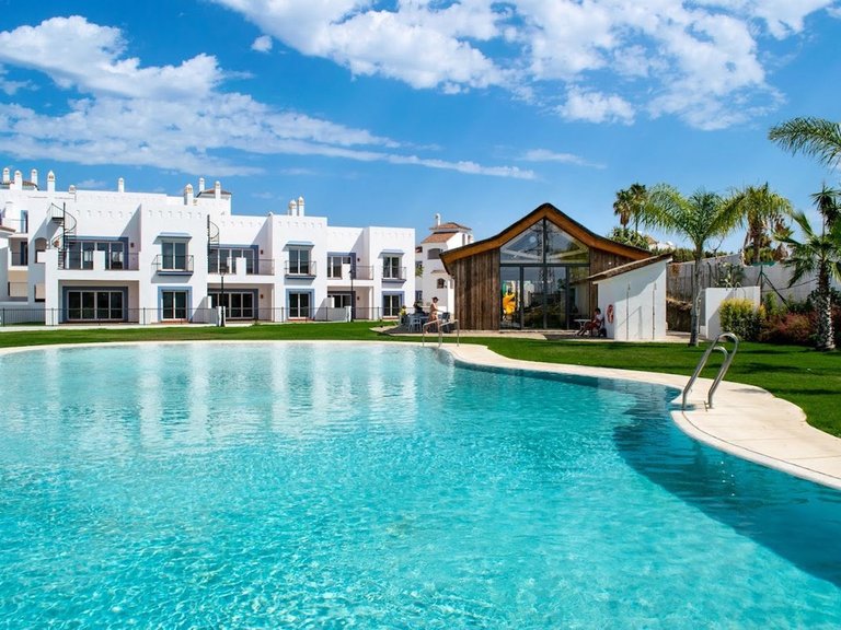 Apartment for Sale in Benahavís, Malaga 1
