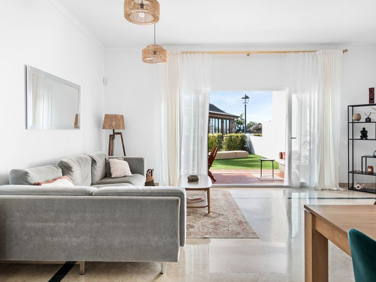 Apartment for Sale in Benahavís, Malaga 13
