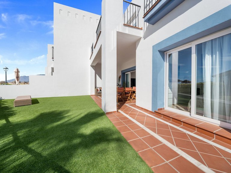 Apartment for Sale in Benahavís, Malaga 16
