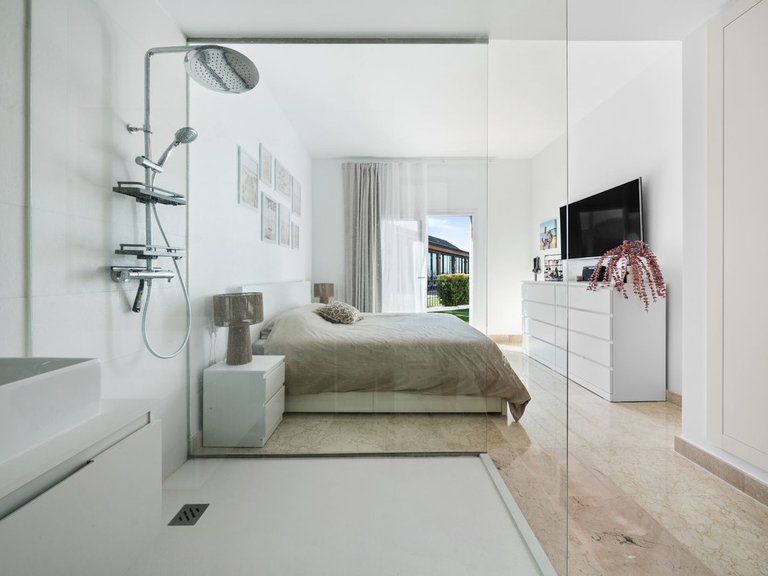 Apartment for Sale in Benahavís, Malaga 19
