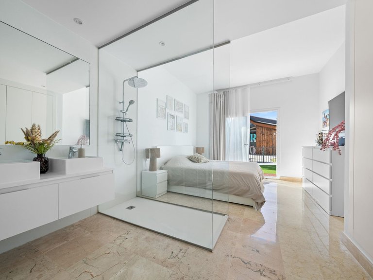Apartment for Sale in Benahavís, Malaga 20