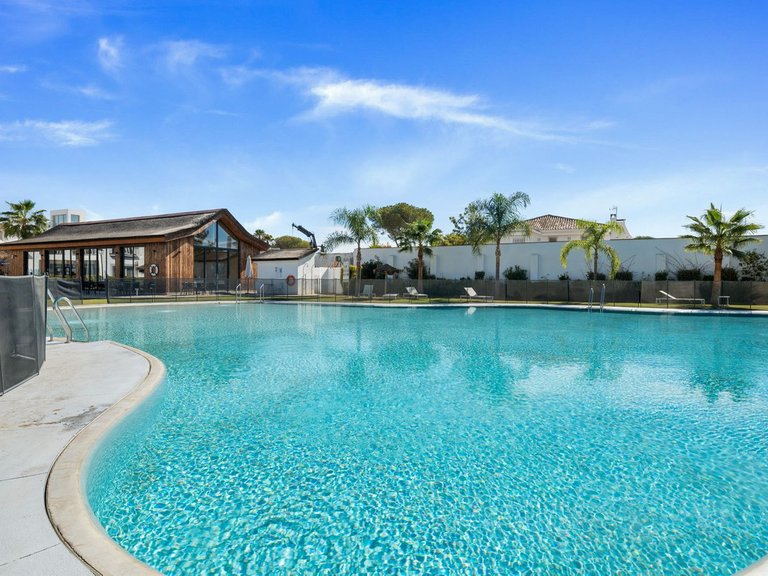 Apartment for Sale in Benahavís, Malaga 31