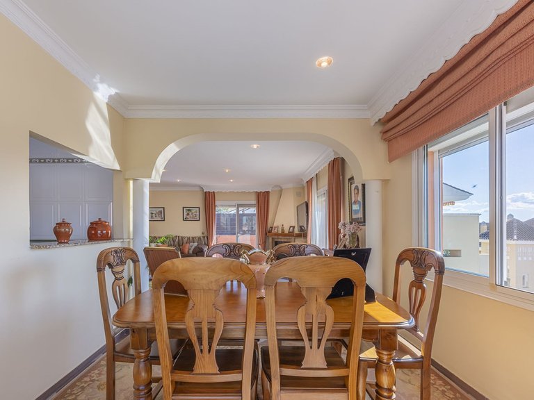 Villa for Sale in La Quinta, Malaga 14