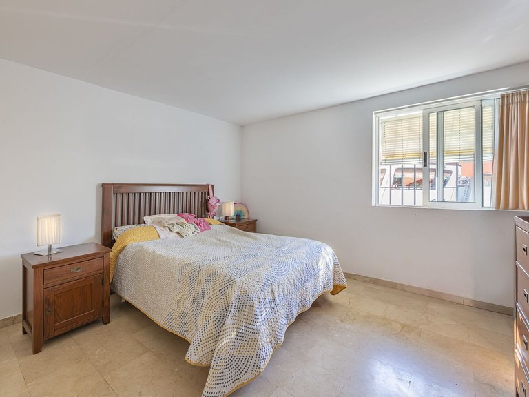 Villa for Sale in La Quinta, Malaga 30