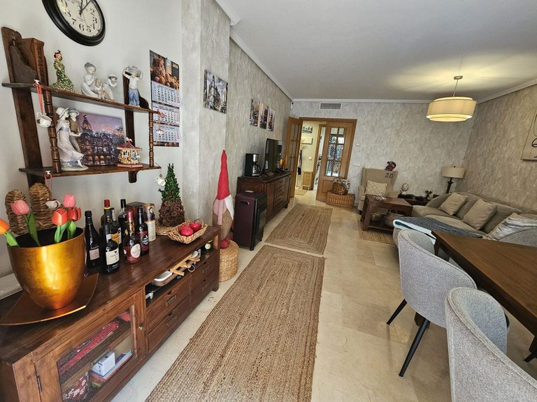 Apartment for Sale in Las Chapas, Malaga 3