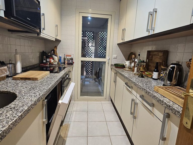 Apartment for Sale in Las Chapas, Malaga 7
