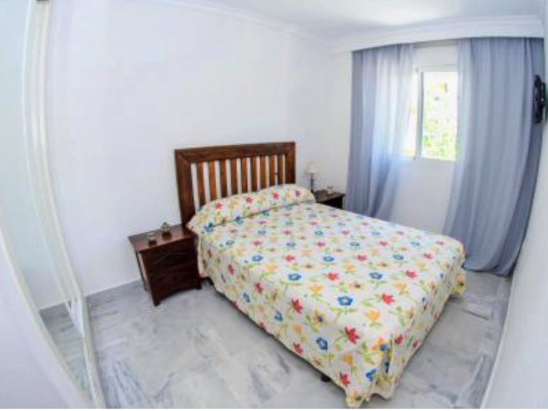 Apartment for Sale in Nueva Andalucía, Malaga 23
