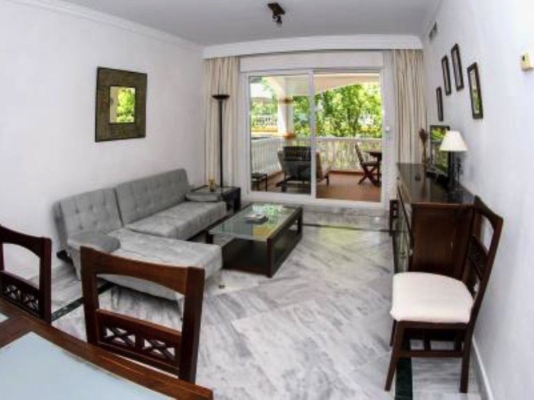 Apartment for Sale in Nueva Andalucía, Malaga 3