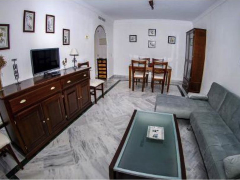 Apartment for Sale in Nueva Andalucía, Malaga 4