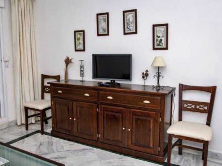 Apartment for Sale in Nueva Andalucía, Malaga 9
