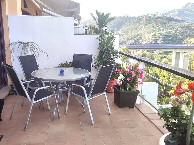 Apartment for Sale in Benahavís, Malaga 12