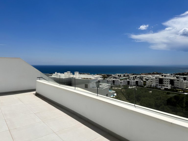 Apartment for Sale in Fuengirola, Malaga 29