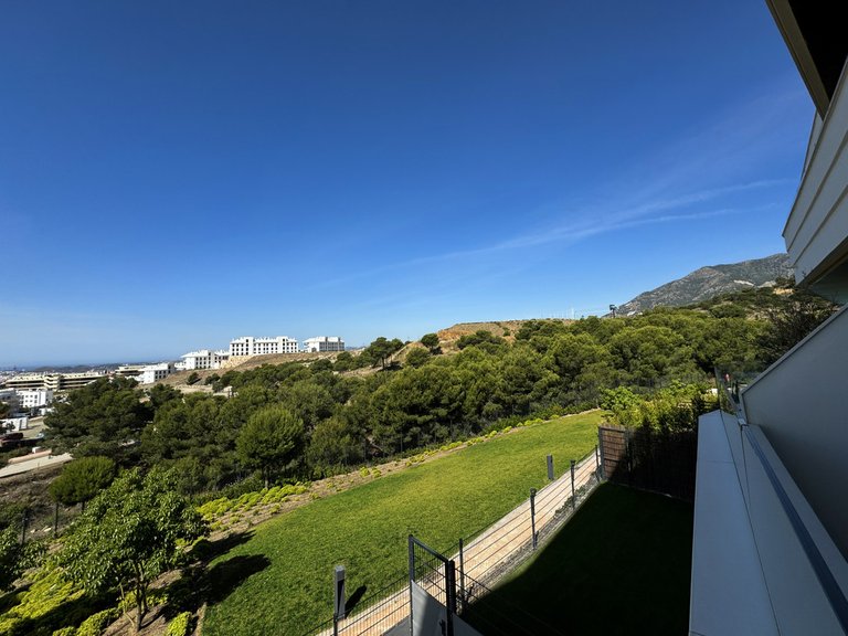 Apartment for Sale in Fuengirola, Malaga 38