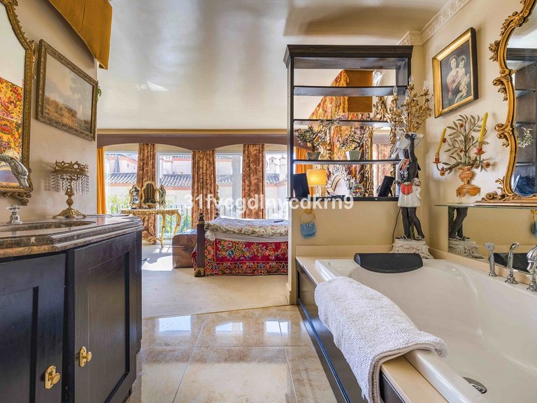 Apartment for Sale in Estepona, Malaga 13