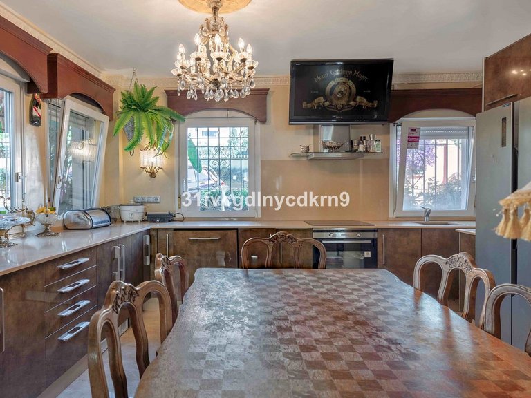 Apartment for Sale in Estepona, Malaga 2