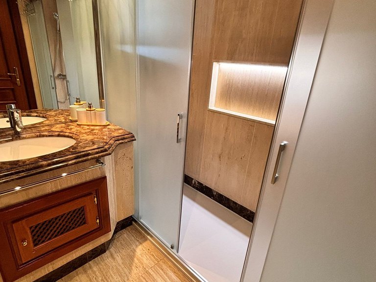 Apartment for Sale in Estepona, Malaga 13