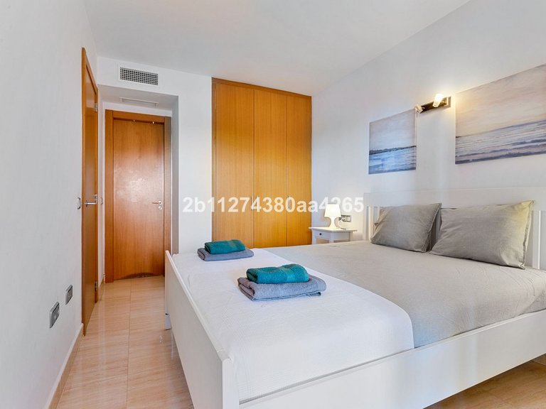 Apartment for Sale in Benalmadena, Malaga 15