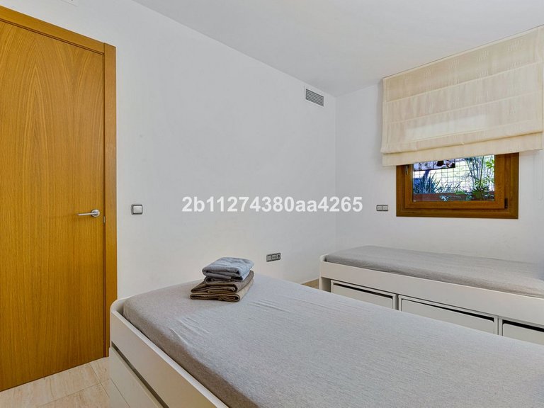 Apartment for Sale in Benalmadena, Malaga 16