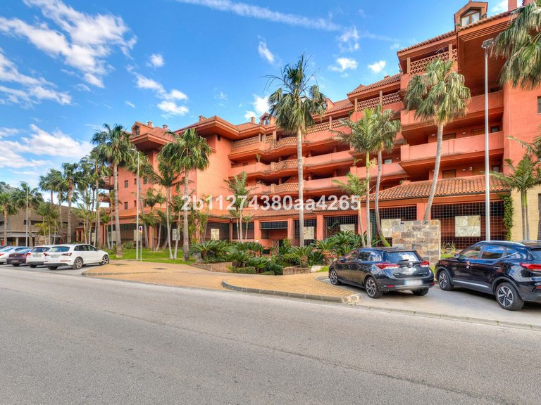 Apartment for Sale in Benalmadena, Malaga 17
