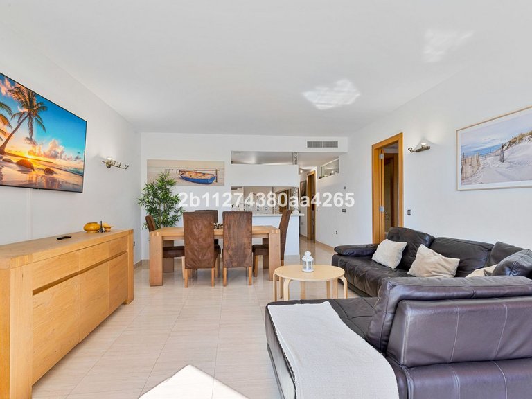 Apartment for Sale in Benalmadena, Malaga 5