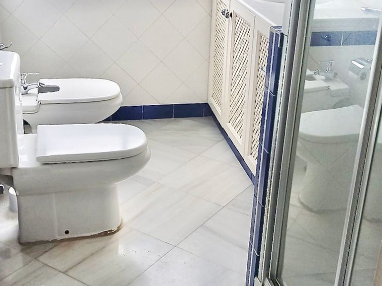 Apartment for Sale in Marbella, Malaga 15
