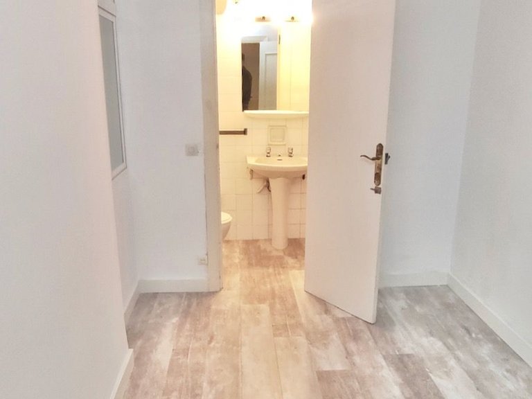 Apartment for Sale in Marbella, Malaga 16