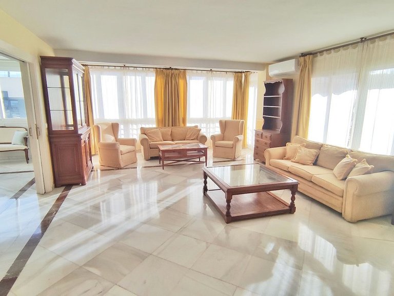 Apartment for Sale in Marbella, Malaga 2