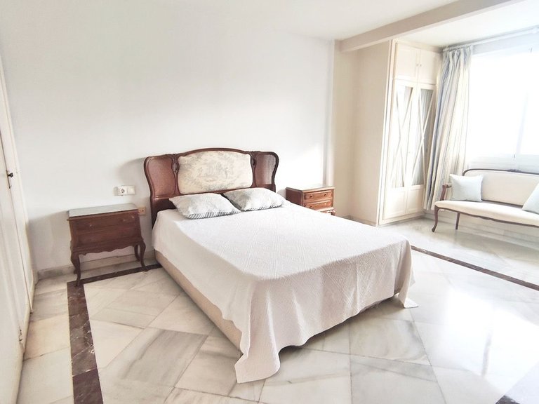 Apartment for Sale in Marbella, Malaga 9