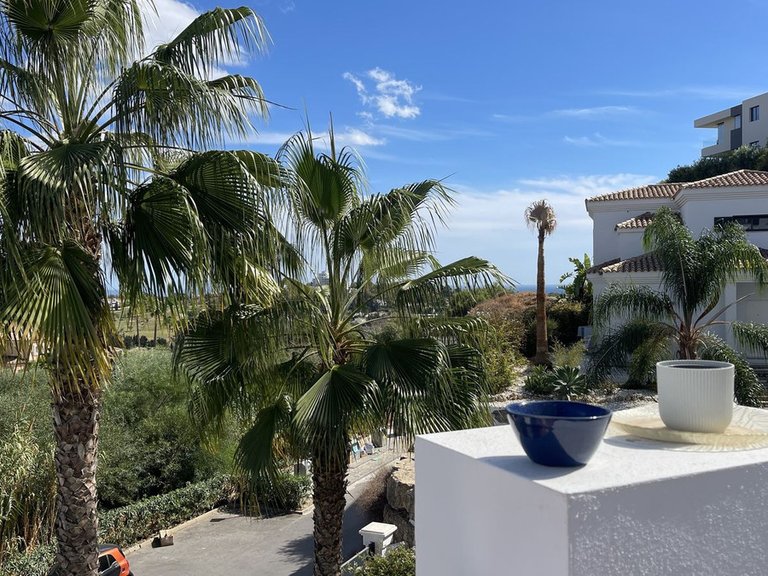 Apartment for Sale in El Paraiso, Malaga 20