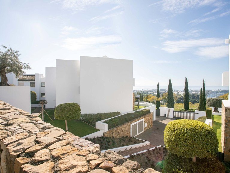 Apartment for Sale in Los Flamingos, Malaga 14