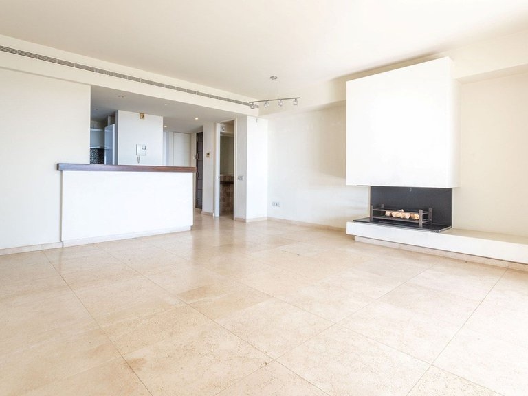 Apartment for Sale in Los Flamingos, Malaga 17