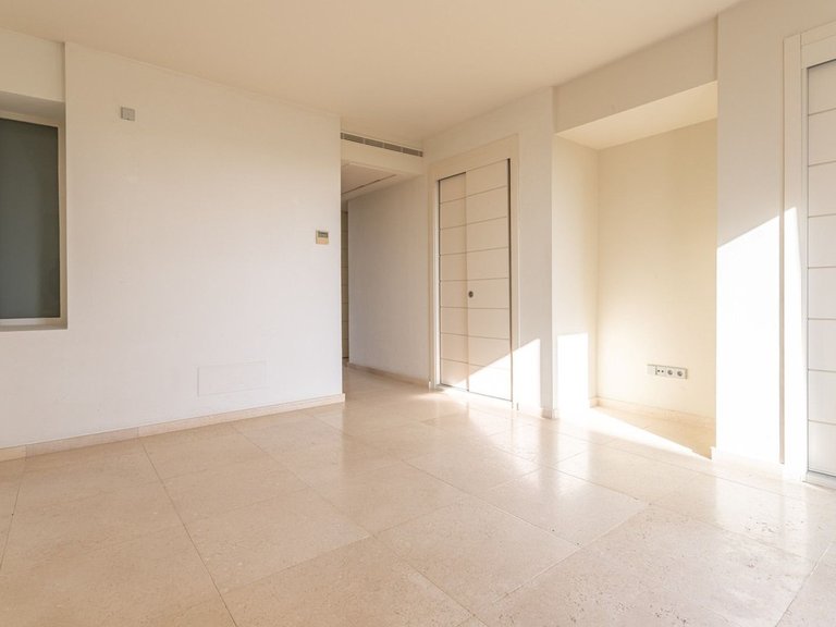 Apartment for Sale in Los Flamingos, Malaga 23