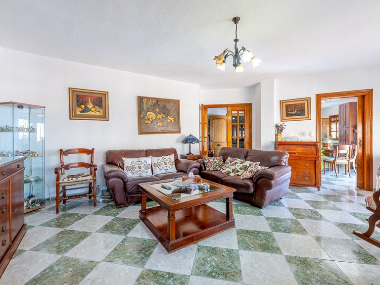 Villa for Sale in Benalmadena, Malaga 15
