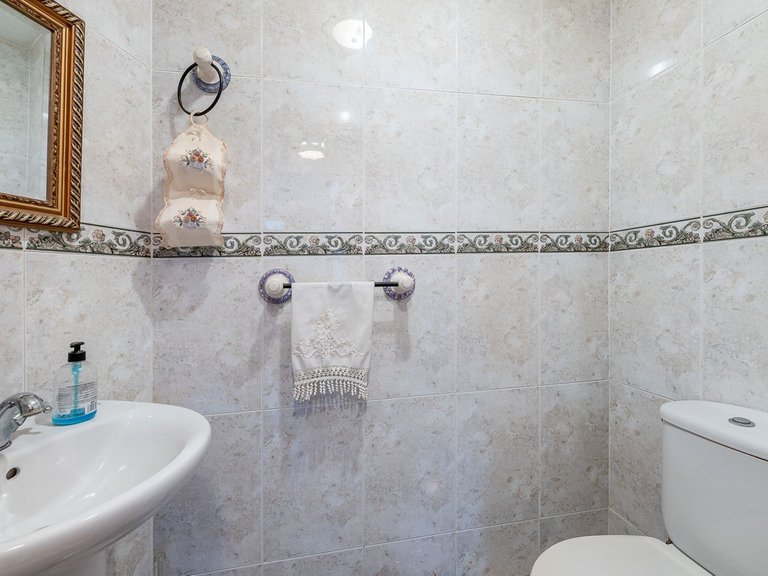 Villa for Sale in Benalmadena, Malaga 24