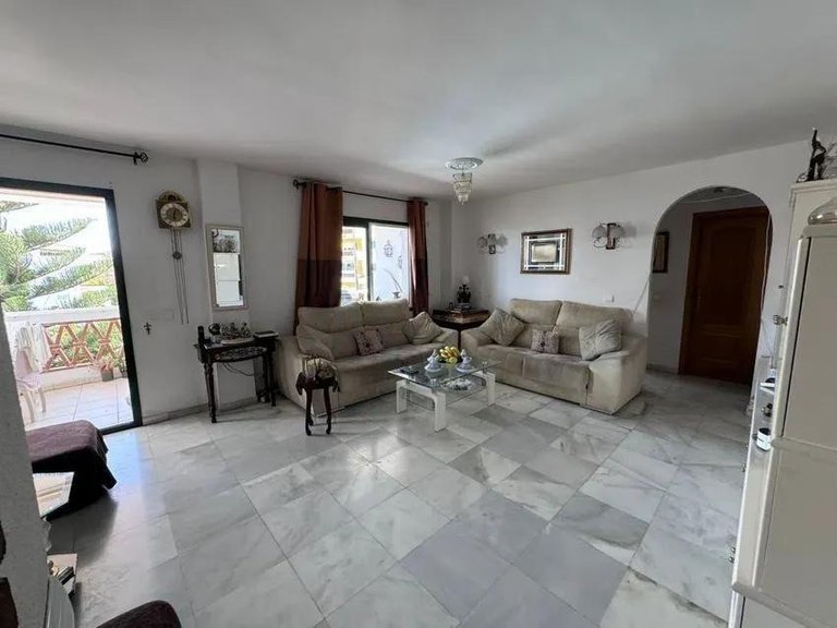 Apartment for Sale in Benalmadena, Malaga 6