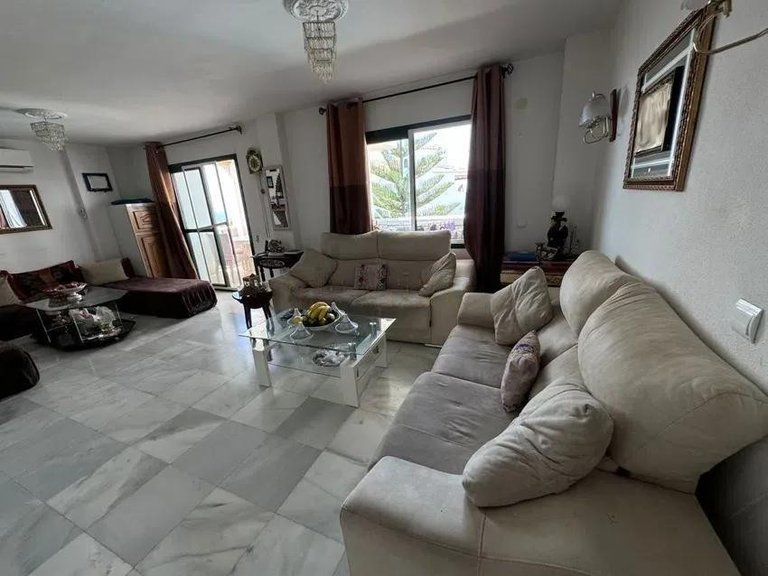 Apartment for Sale in Benalmadena, Malaga 7