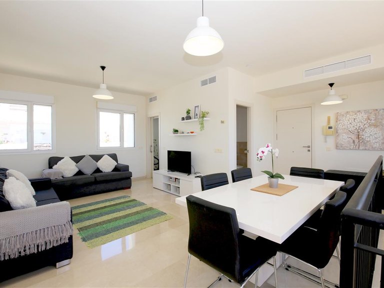 Apartment for Sale in Estepona, Malaga 2