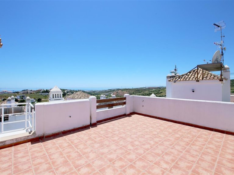 Apartment for Sale in Estepona, Malaga 21