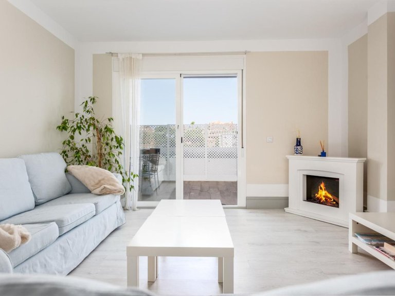Apartment for Sale in Nueva Andalucía, Malaga 10
