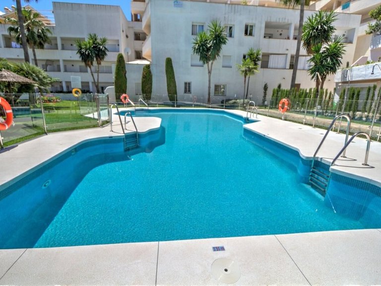 Apartment for Sale in Nueva Andalucía, Malaga 26