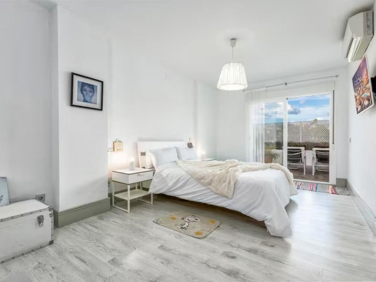 Apartment for Sale in Nueva Andalucía, Malaga 6