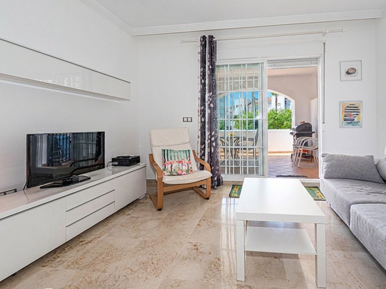 Apartment for Sale in La Duquesa, Malaga 18
