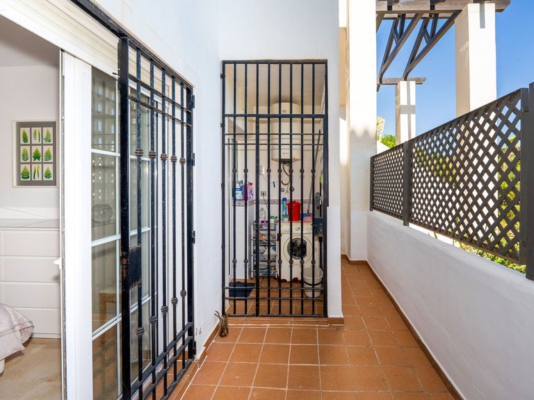 Apartment for Sale in La Duquesa, Malaga 34
