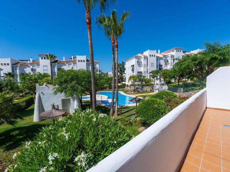 Apartment for Sale in La Duquesa, Malaga 9