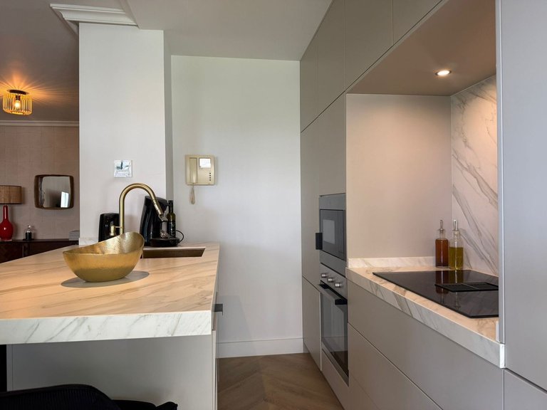 Apartment for Sale in Nueva Andalucía, Malaga 10