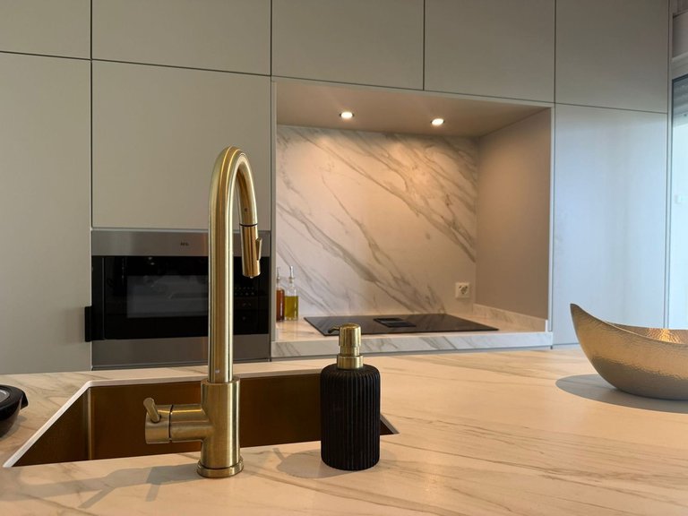 Apartment for Sale in Nueva Andalucía, Malaga 14