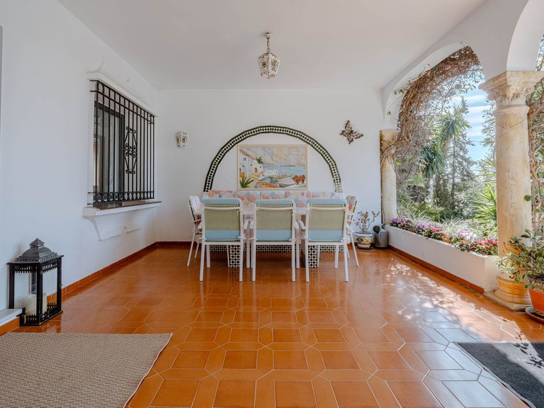 Villa for Sale in El Paraiso, Malaga 4
